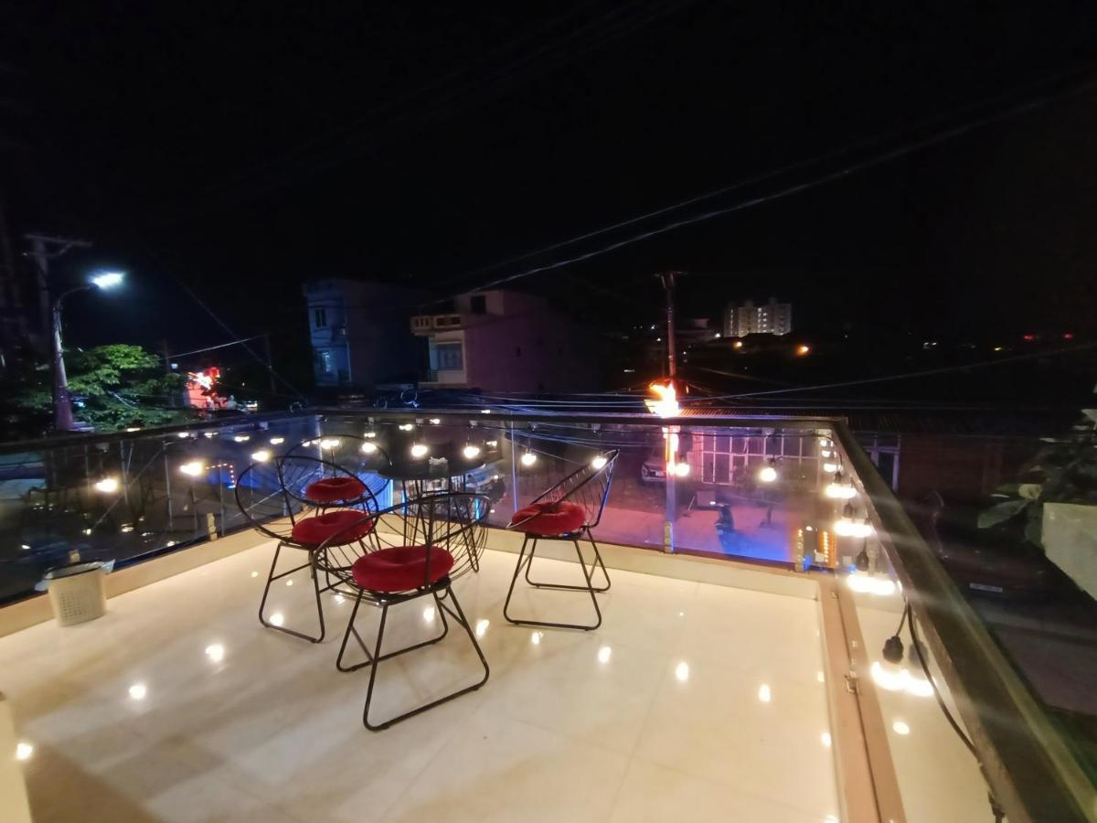 Nha Nghi Quang Trung Apartment Dong Van  Exterior photo